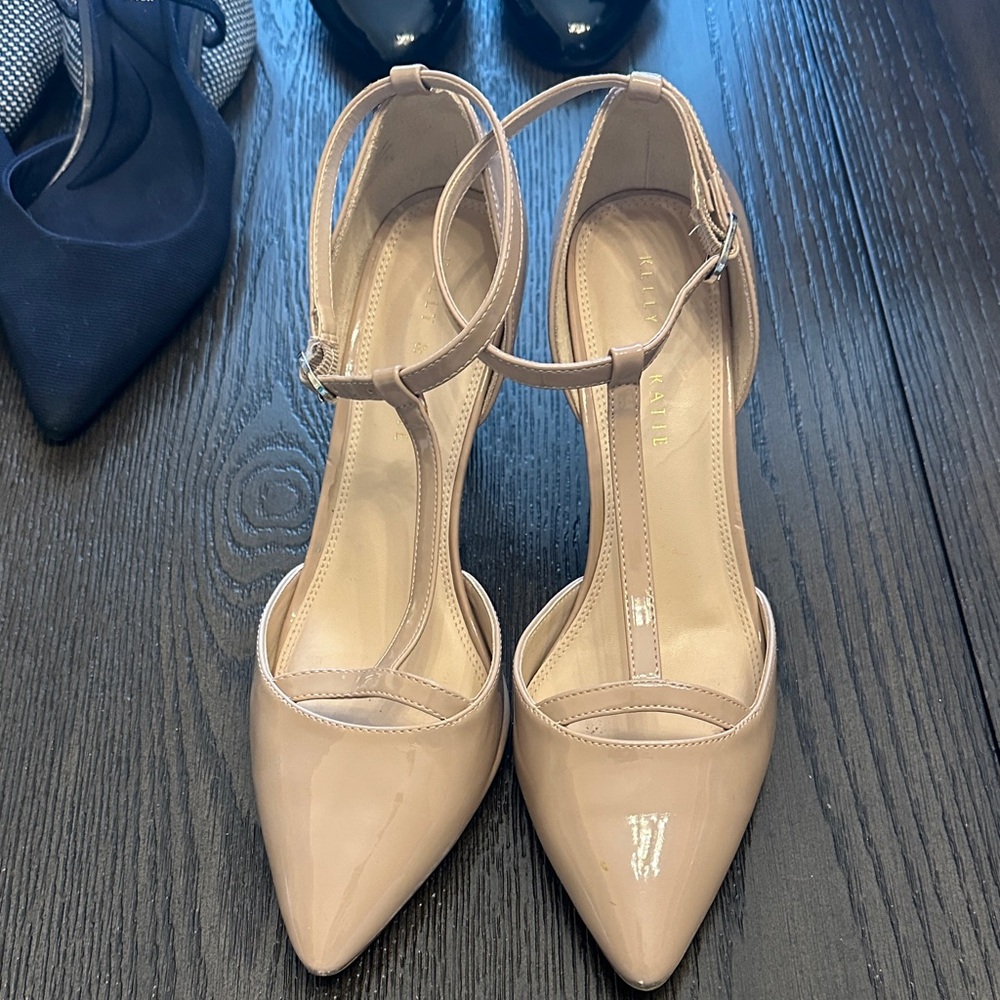 Kelly & Katie Nude Patent Leather Heels